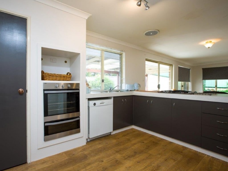 2 Carr Place, Usher WA 6230