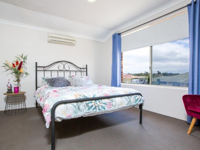 2 Carr Place, Usher WA 6230