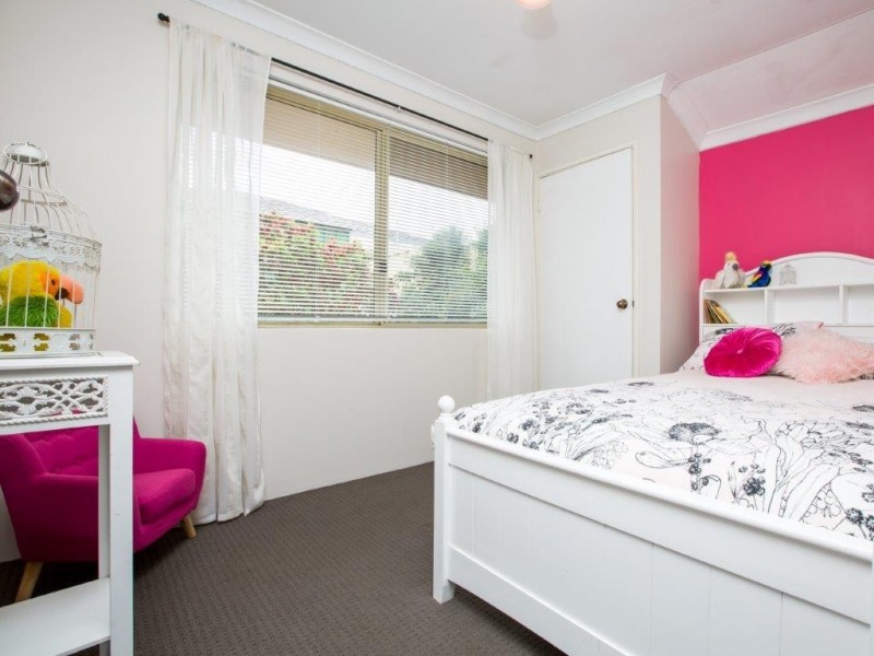 2 Carr Place, Usher WA 6230