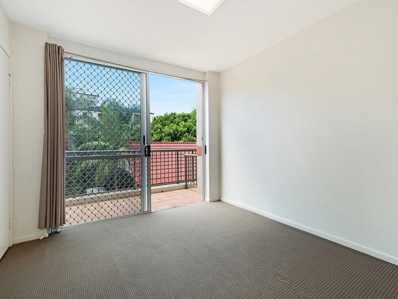 20/17 Whyenbah Street, Hamilton QLD 4007