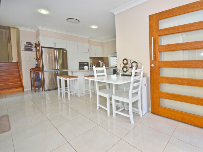 11 Warren Court, Aroona QLD 4551