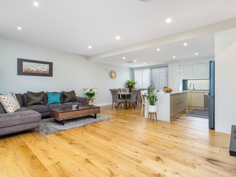 28 Parr Street, Biggera Waters QLD 4216