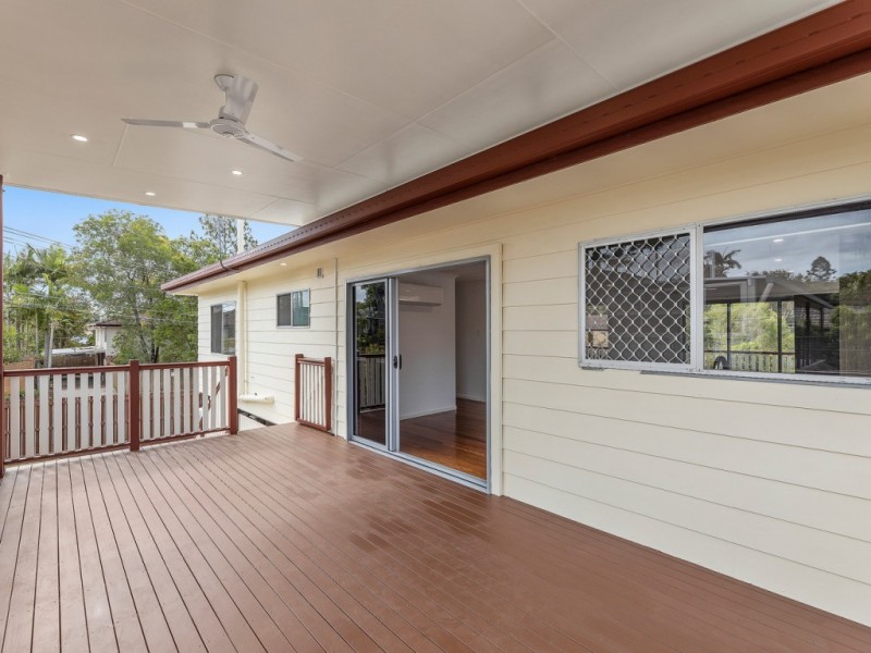 50 Lobelia Avenue, Daisy Hill QLD 4127