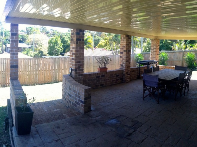 18 Wyara Court, Petrie QLD 4502