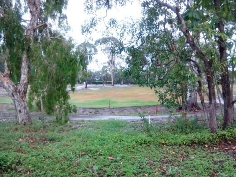 14 Gordon Road, Macleay Island QLD 4184