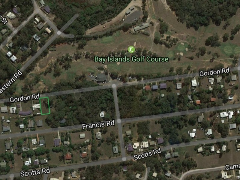 14 Gordon Road, Macleay Island QLD 4184