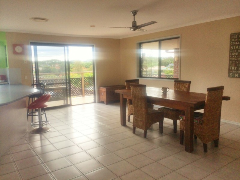 4 Myco Court, Elanora QLD 4221