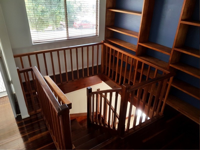 3 Coates Street, Mount Louisa QLD 4814