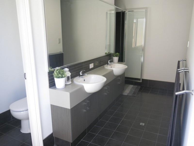 39 Adlington Way, Ellenbrook WA 6069