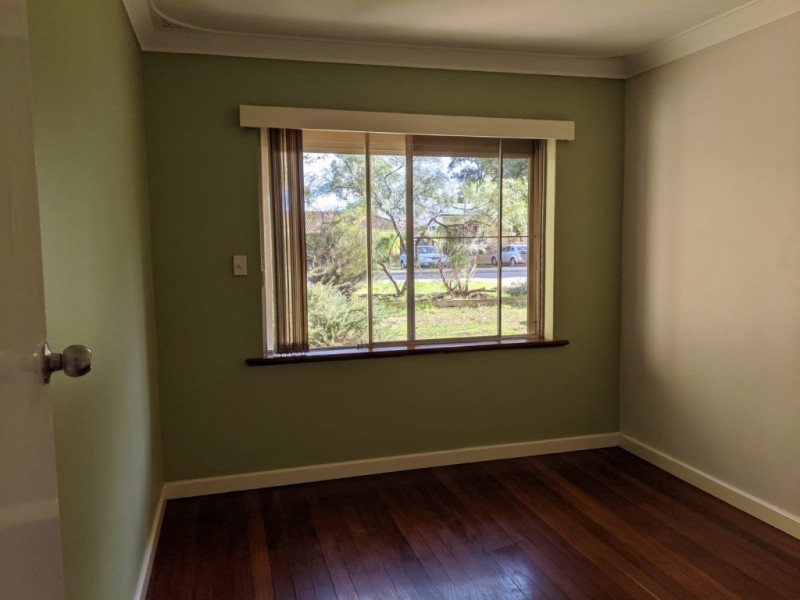 17 Saturn Street, Beckenham WA 6107