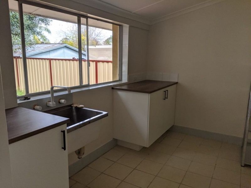 17 Saturn Street, Beckenham WA 6107