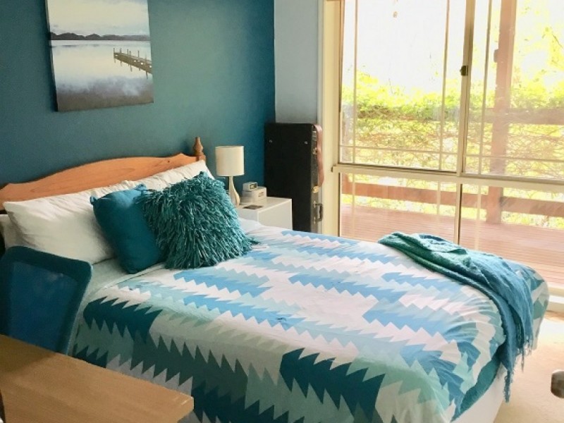 5 Woodlands Grove, Bright VIC 3741