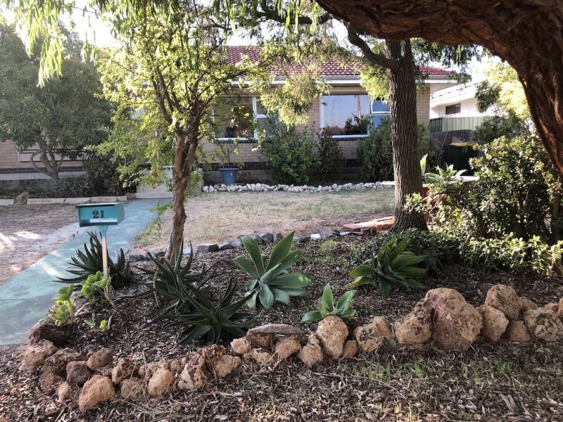 21 Albemarle Way, High Wycombe WA 6057