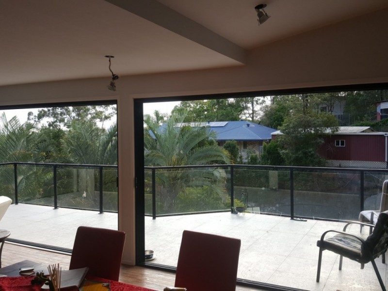 8 Gough Place, Currumbin Waters QLD 4223