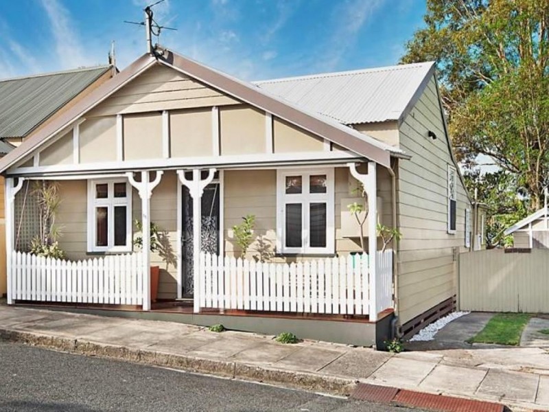11 Union Street, Tighes Hill NSW 2297