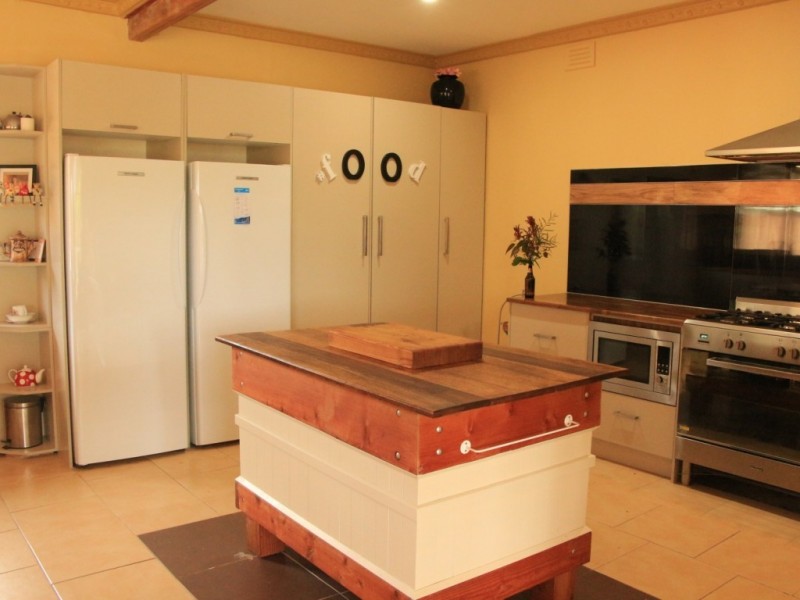 125 Charles Hall Road, Foster VIC 3960