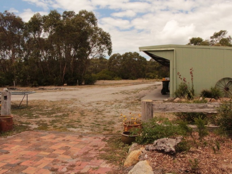 125 Charles Hall Road, Foster VIC 3960