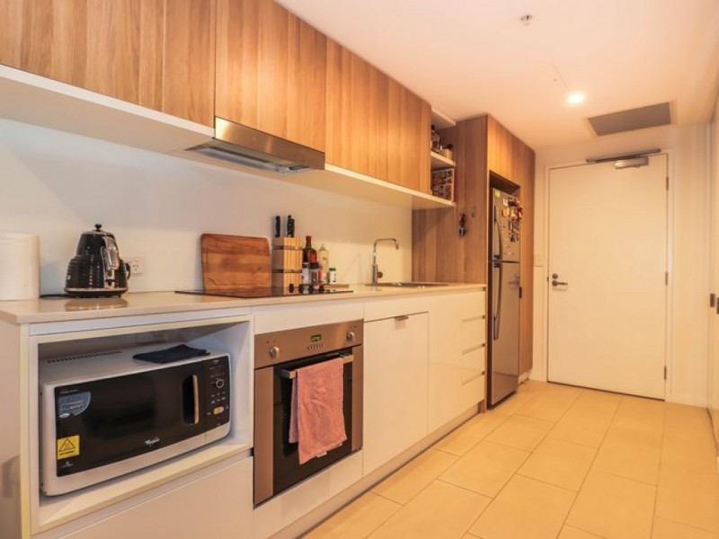 42 Wyandra Street, Teneriffe QLD 4005