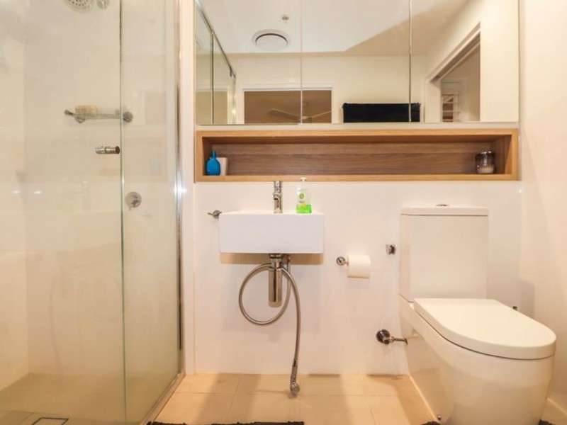 42 Wyandra Street, Teneriffe QLD 4005