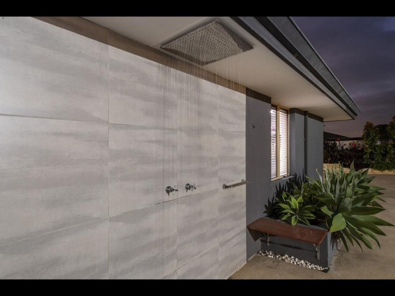 6 McVeigh Street, Singleton WA 6175