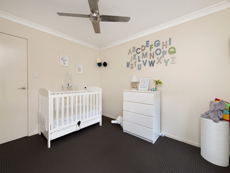 37 Goodenia Crescent, Seventeen Mile Rocks QLD 4073