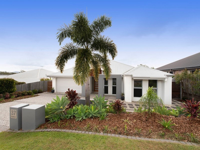 37 Goodenia Crescent, Seventeen Mile Rocks QLD 4073