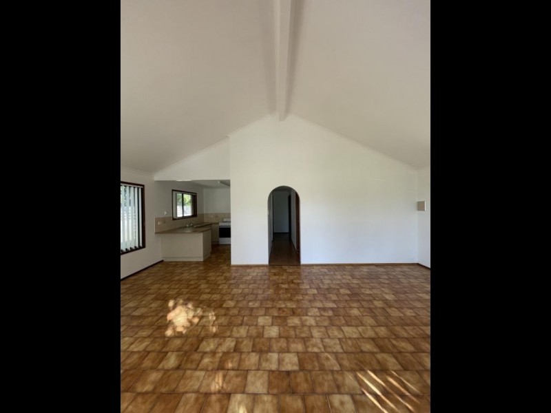 2/5 Bentwood Street, Burrum Heads QLD 4659