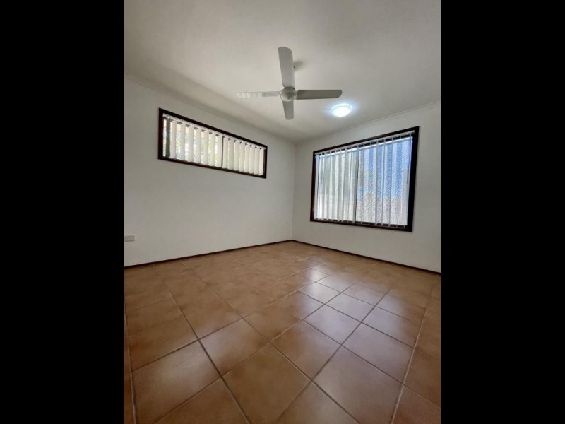 2/5 Bentwood Street, Burrum Heads QLD 4659