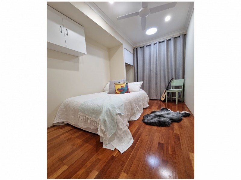 1 Dalton Place, Wilson WA 6107