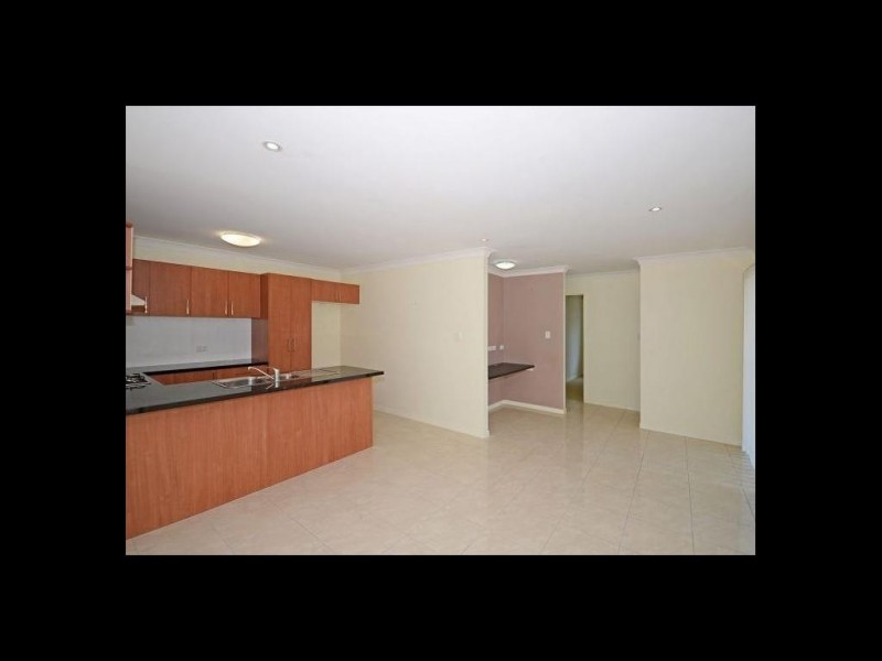 28/654 Esplanade, Urangan QLD 4655