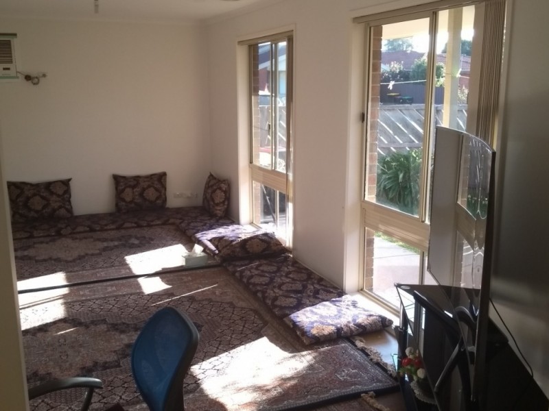 1/21 Parkview Close, Dandenong VIC 3175