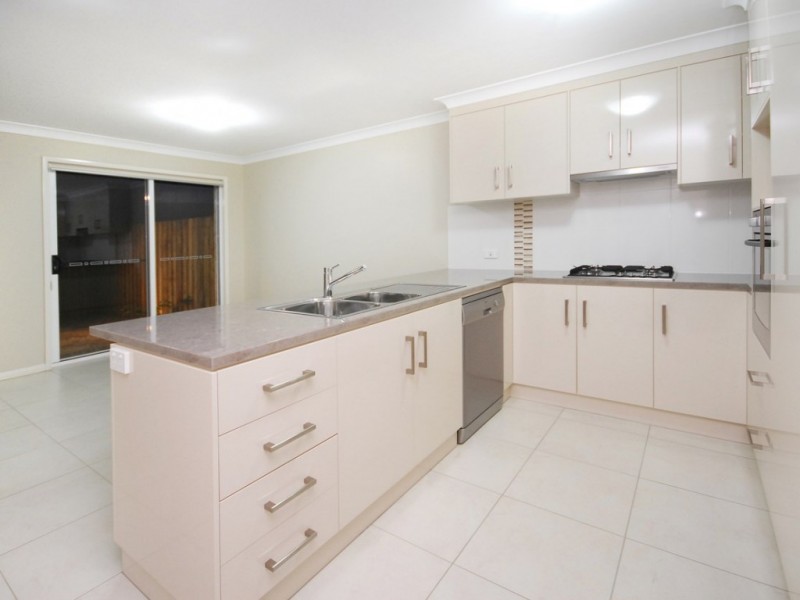 1/12 Wapiti Street, Kearneys Spring QLD 4350