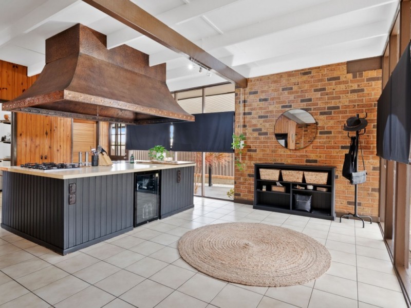 11 Alrak Avenue, Browns Plains QLD 4118