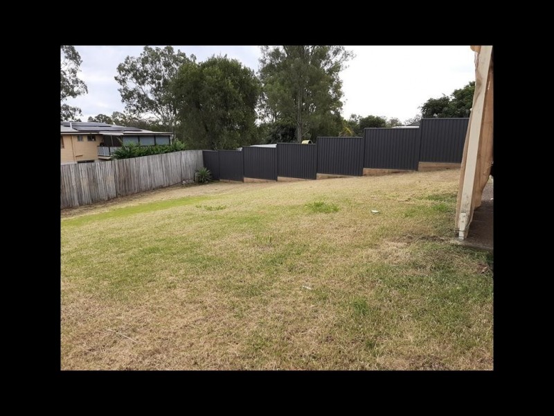 13 Kathleen Place, Yamanto QLD 4305