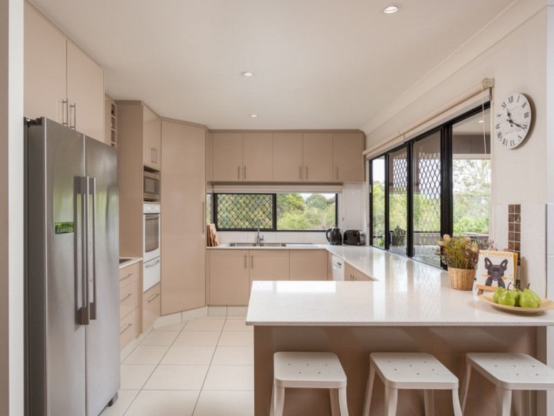 37 Jackaroo Crescent, Gilston QLD 4211