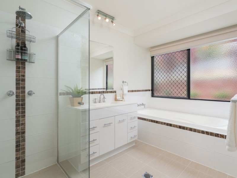 37 Jackaroo Crescent, Gilston QLD 4211