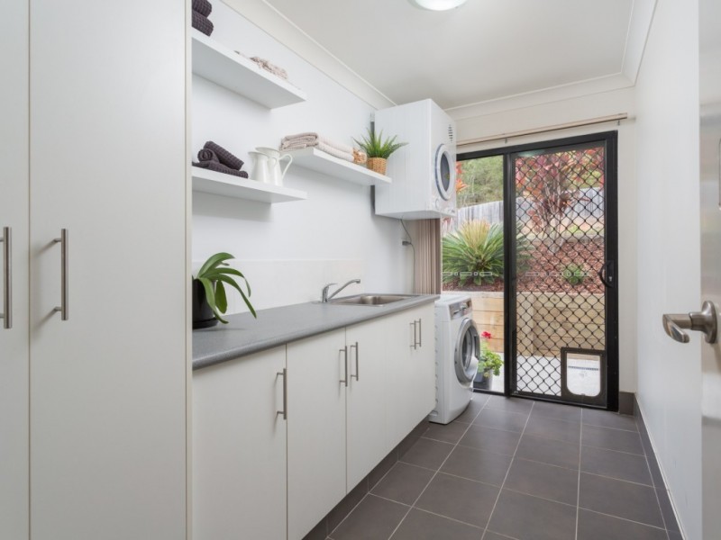 37 Jackaroo Crescent, Gilston QLD 4211