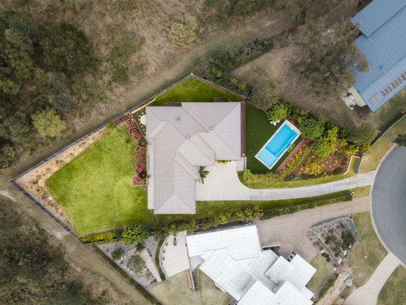 37 Jackaroo Crescent, Gilston QLD 4211