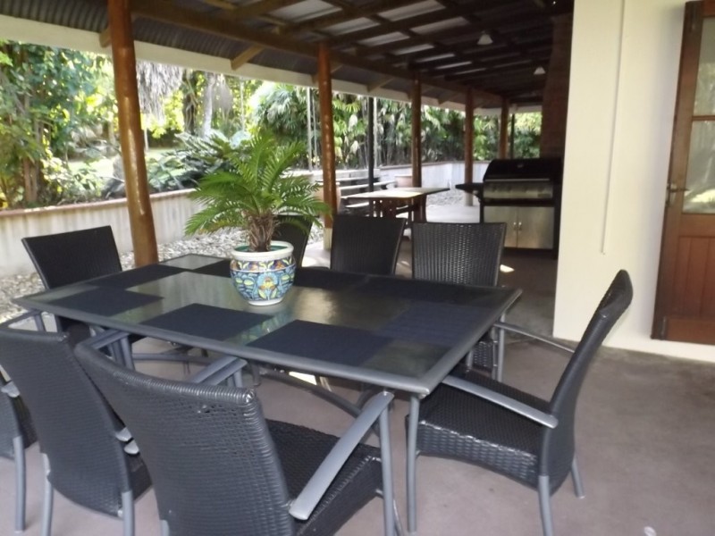 8-10 Headland Close, Edmonton QLD 4869