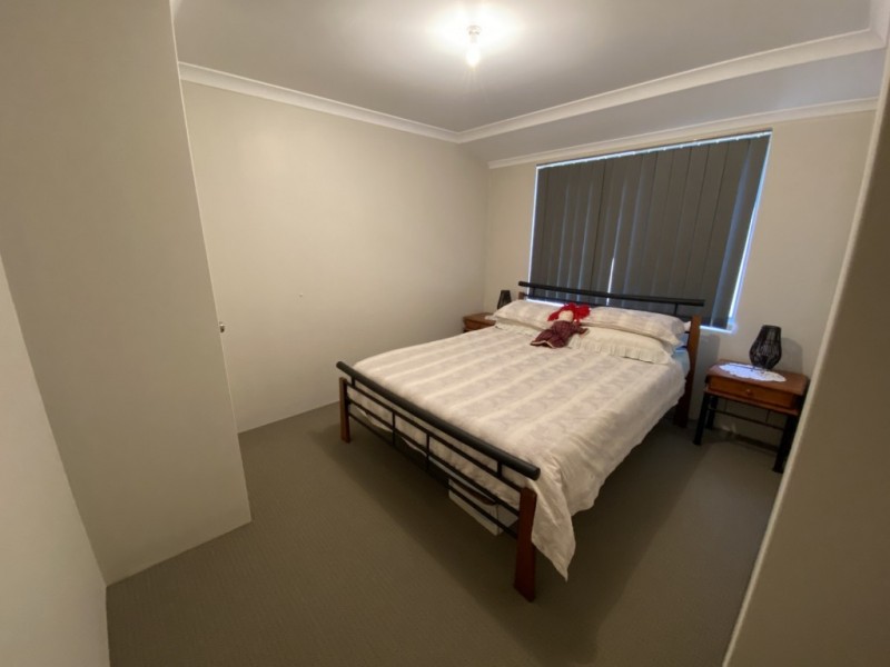 76 Murtin Rd, Dalyellup WA 6230