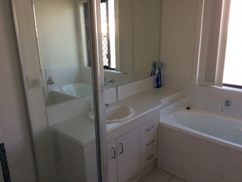 9 Isetta Court, Upper Coomera QLD 4209