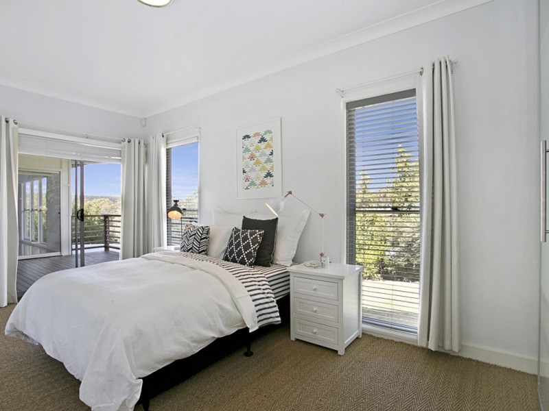 17 Pardalote Drive, Brookwater QLD 4300