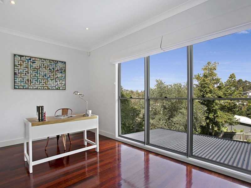 17 Pardalote Drive, Brookwater QLD 4300