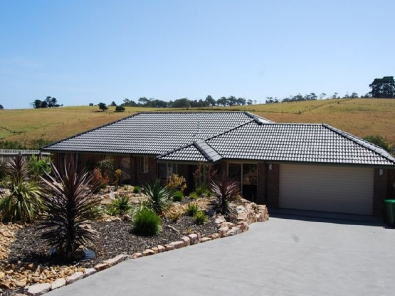 30 Norman Court, Lakes Entrance VIC 3909