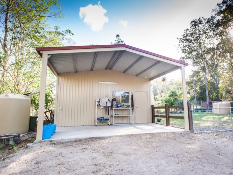 484 Mount Crosby Road, Anstead QLD 4070