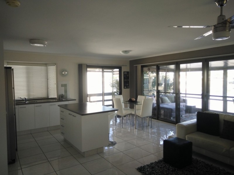 137/368 Oxley Drive, Runaway Bay QLD 4216