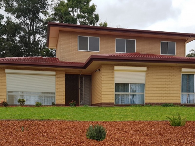 9 Lancing Court, Huntfield Heights SA 5163