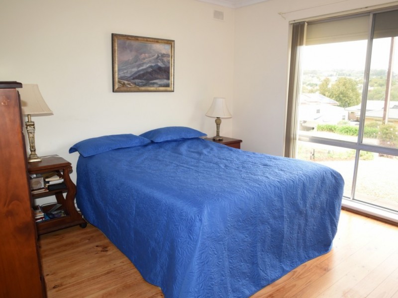 9 Lancing Court, Huntfield Heights SA 5163