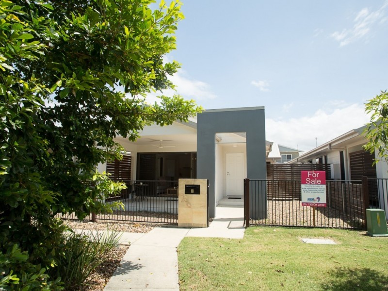 8 Goode Lane, Oonoonba QLD 4811