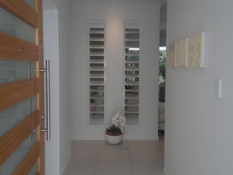 20 Kurt Close, Palm Cove QLD 4879